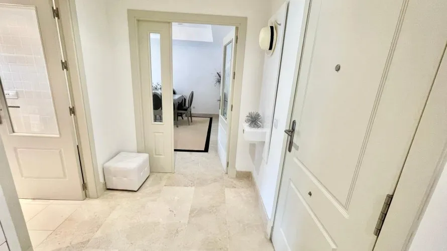 Apartment de 2 chambres à Marbella, Spain No. 228 № 13