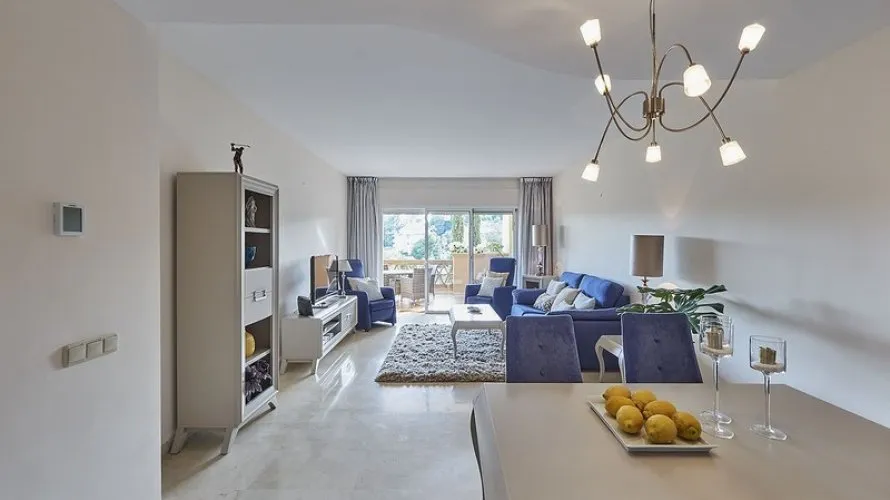 Apartment de 2 chambres à Marbella, Spain No. 549 № 5