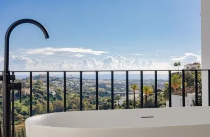 Apartment de 3 chambres à Benahavis, Spain No. 486