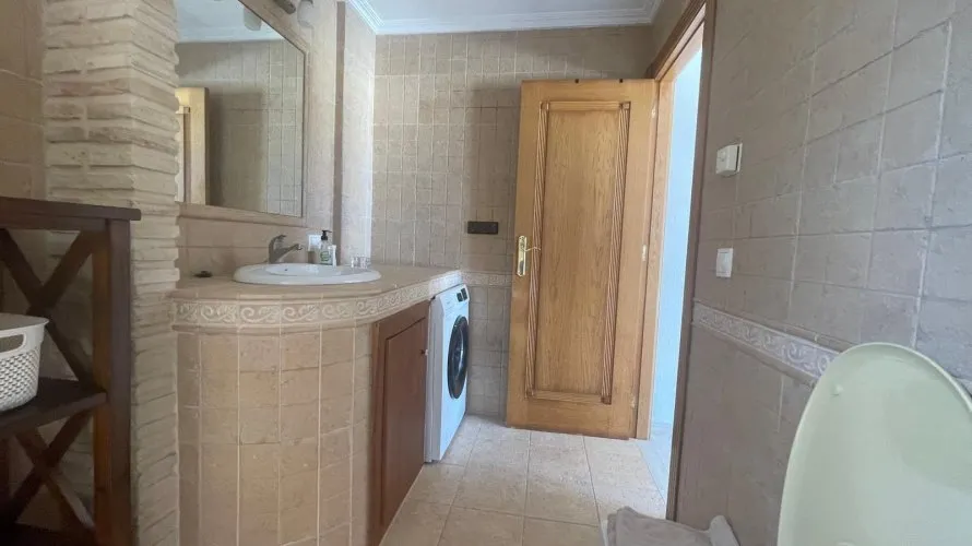 House de 5 chambres à Torrevieja, Espagne No. 1300 № 13