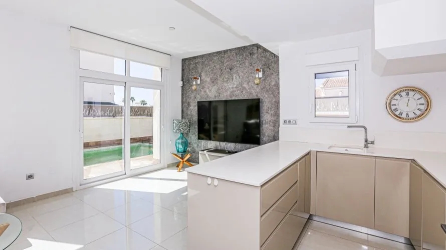 Villa de 101m² à Ciudad Quesada, Espagne No. 1391 № 9