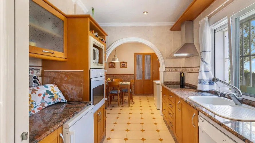 Villa de 4 chambres à Torrevieja, Spain No. 1314 № 5