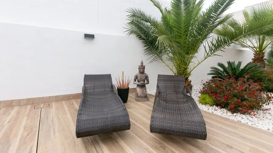 Villa de 120m² à Los Montesinos, Espagne No. 1419 № 26