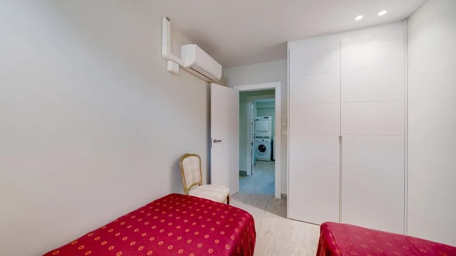 Villa de 5 chambres à Finestrat, Espagne No. 1117 № 20