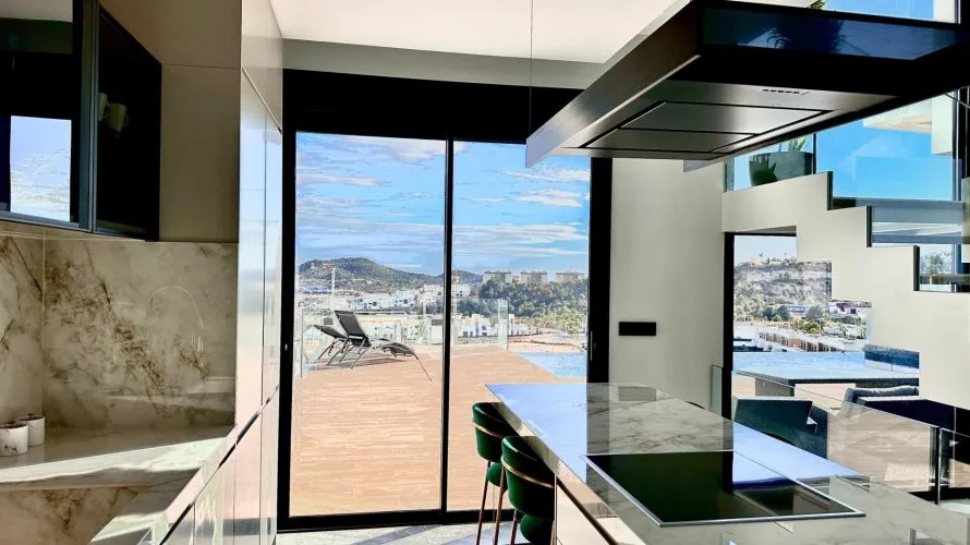 Villa de 3 chambres à Finestrat, Spain No. 1460 № 13