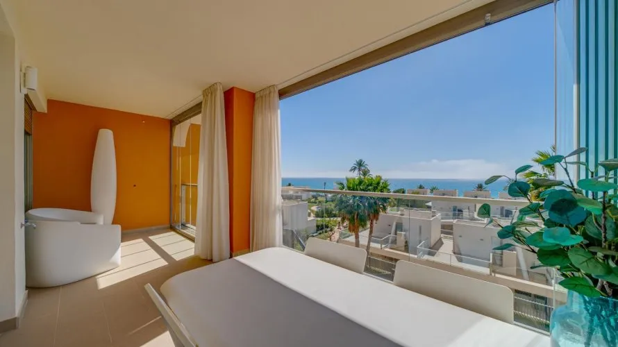 Apartment de 2 chambres à Villajoyosa, Spain No. 1082
