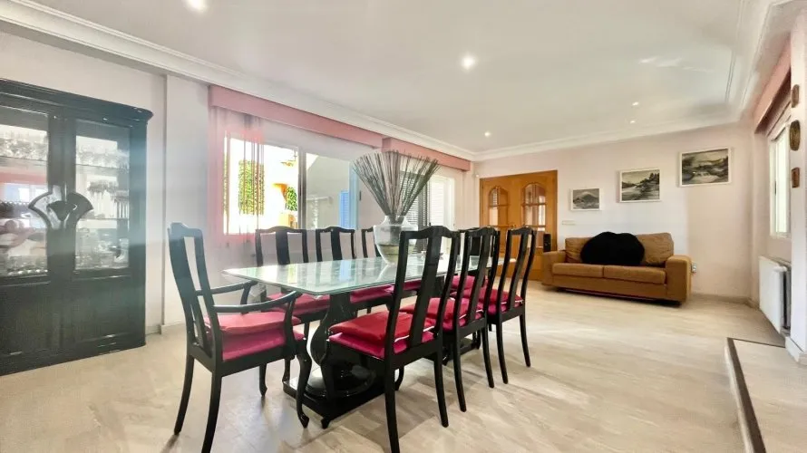 Villa de 4 chambres à Torrevieja, Spain No. 959 № 20