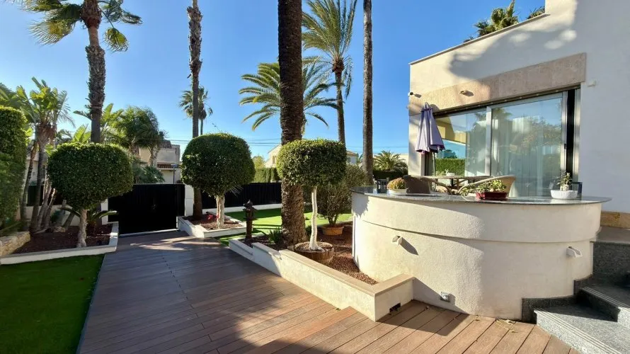 Villa de 6 chambres à Benidorm, Spain No. 972 № 23