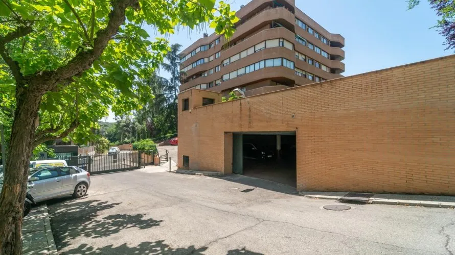 Apartment de 4 chambres à Madrid, Spain No. 1115 № 5