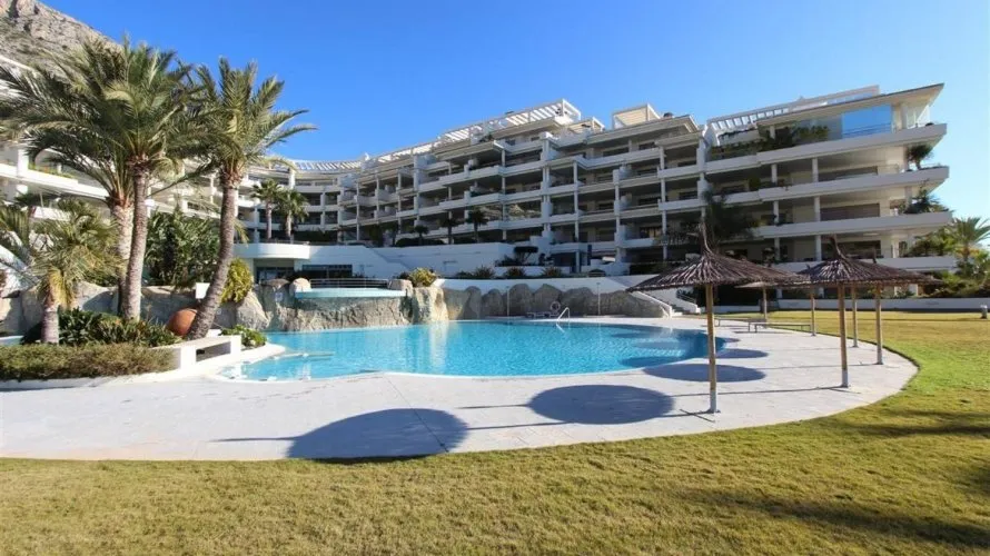 Apartment de 260m² à El Mascarat, Spain No. 1332 № 6