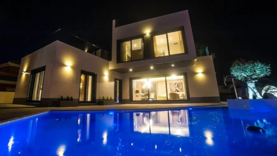 Villa de 157m² à La Zenia, Spain No. 976 № 7