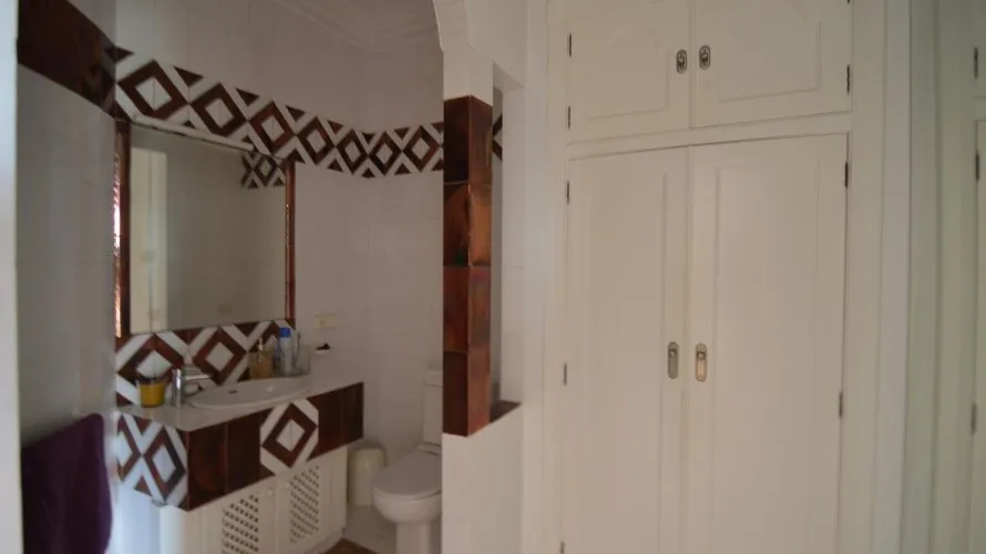 Villa de 4 chambres à Torrevieja, Espagne No. 931 № 26