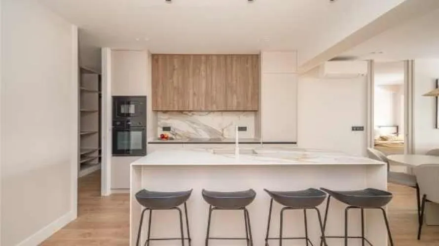 Apartment de 2 chambres à Madrid, Spain No. 1210 № 2