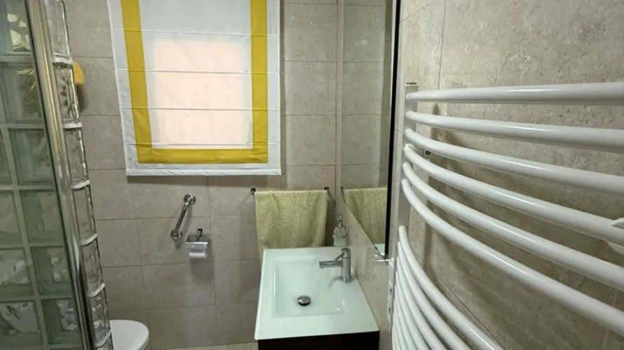 Villa de 4 chambres à Villamartin, Spain No. 1403 № 15