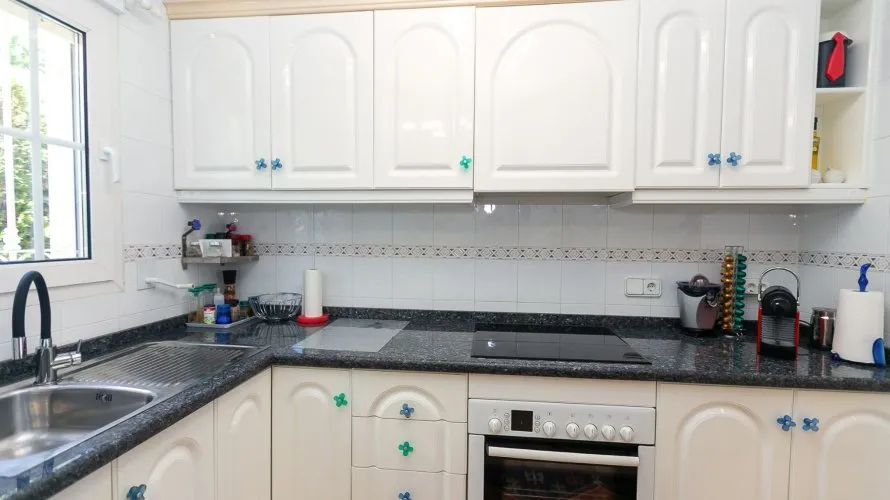 Villa de 194m² à Alicante, Espagne No. 1545 № 13
