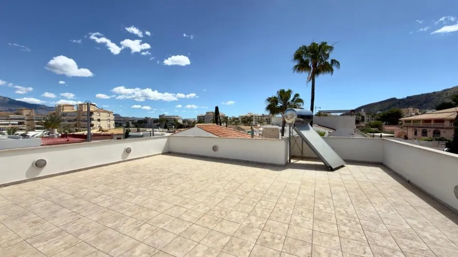 House de 4 chambres à Albir, Spain No. 1438 № 12
