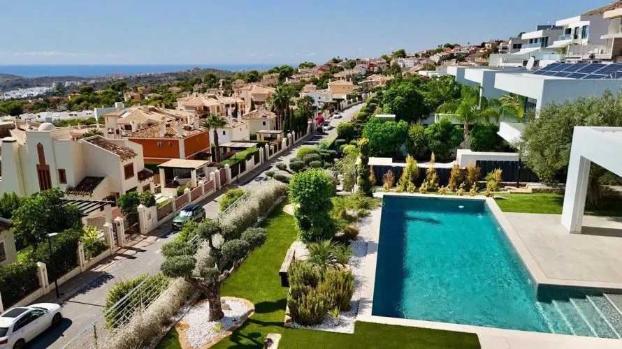 Villa de 890m² à Benidorm, Spain No. 1312 № 4