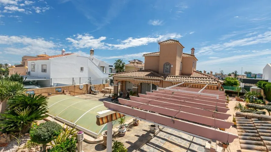 Villa de 158m² à Cabo Roig, Spain No. 1437 № 27