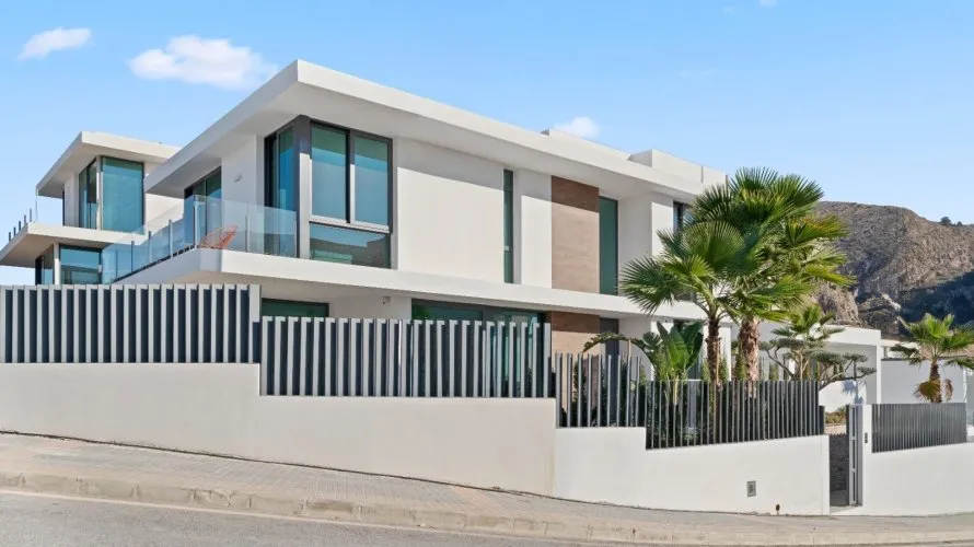 Villa de 4 chambres à Benidorm, Espagne No. 1413 № 1