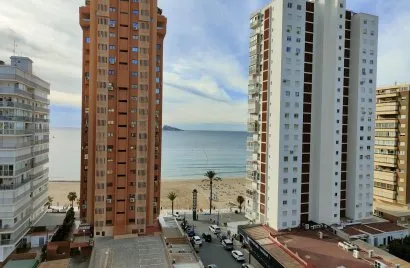 Apartment de 2 chambres à Benidorm, Spain No. 954