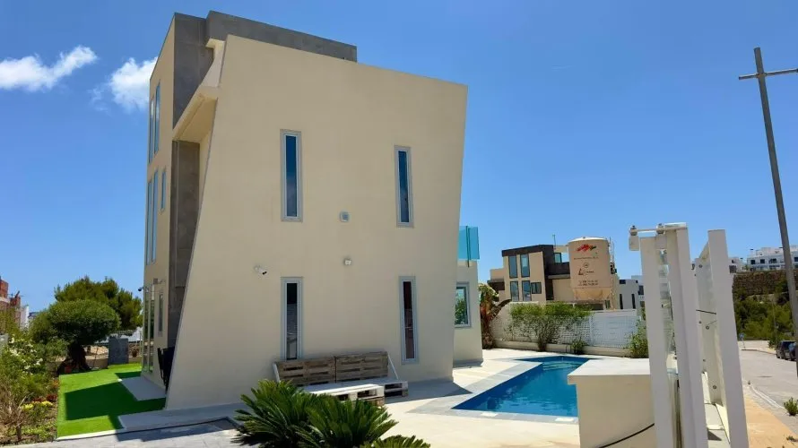 Villa de 3 chambres à Finestrat, Espagne No. 1173 № 1