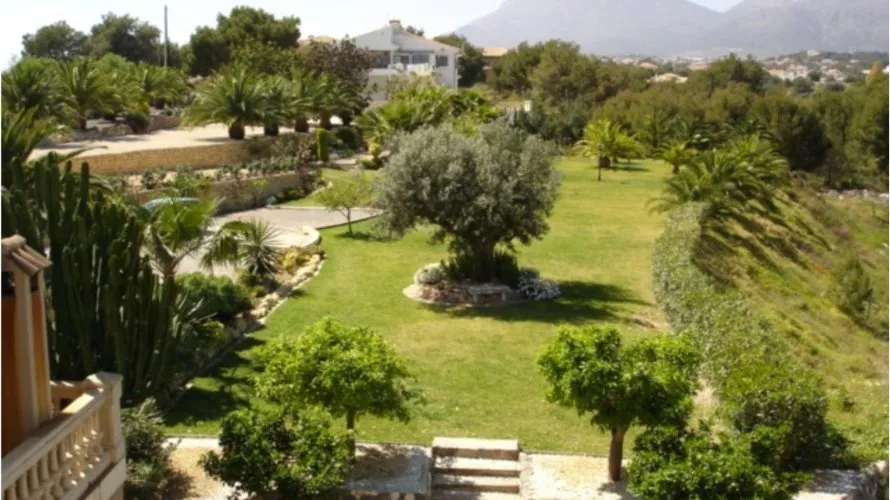 Villa de 5 chambres à L'Alfàs del Pi, Espagne No. 1126 № 1