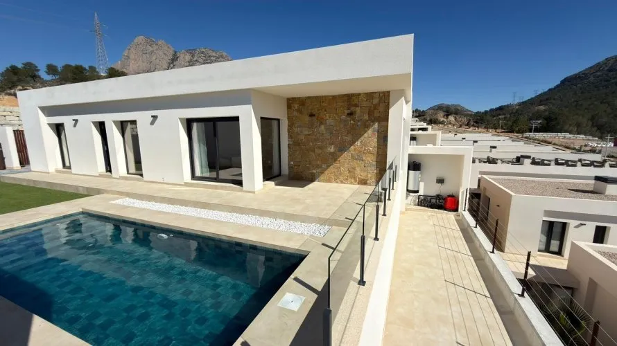 Villa de 3 chambres à Finestrat, Spain No. 953 № 3
