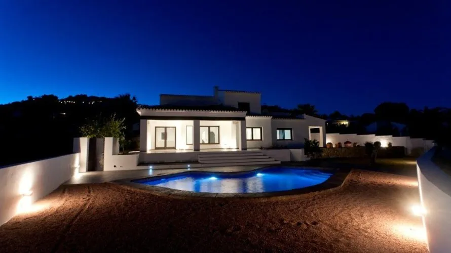Villa de 4 chambres à Moraira, Spain No. 1277 № 2