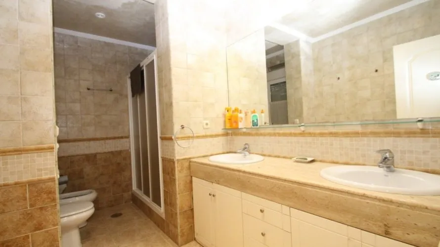 Villa de 5 chambres à Cabo Roig, Espagne No. 1165 № 13