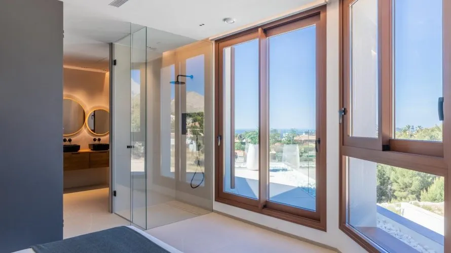 Villa de 4 chambres à Benidorm, Spain No. 1116 № 24