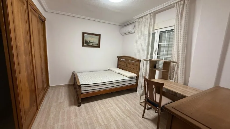 House de 3 chambres à Torrevieja, Espagne No. 1385 № 11