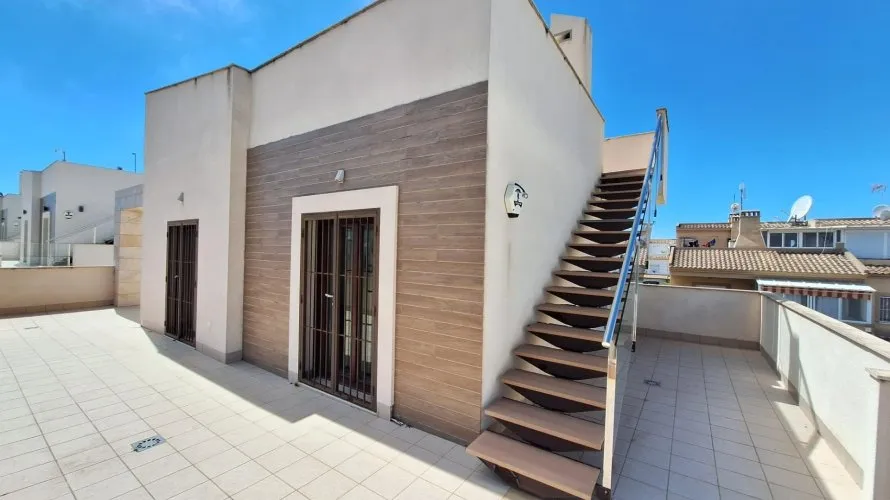 Villa de 2 chambres à Torreblanca, Espagne No. 1402