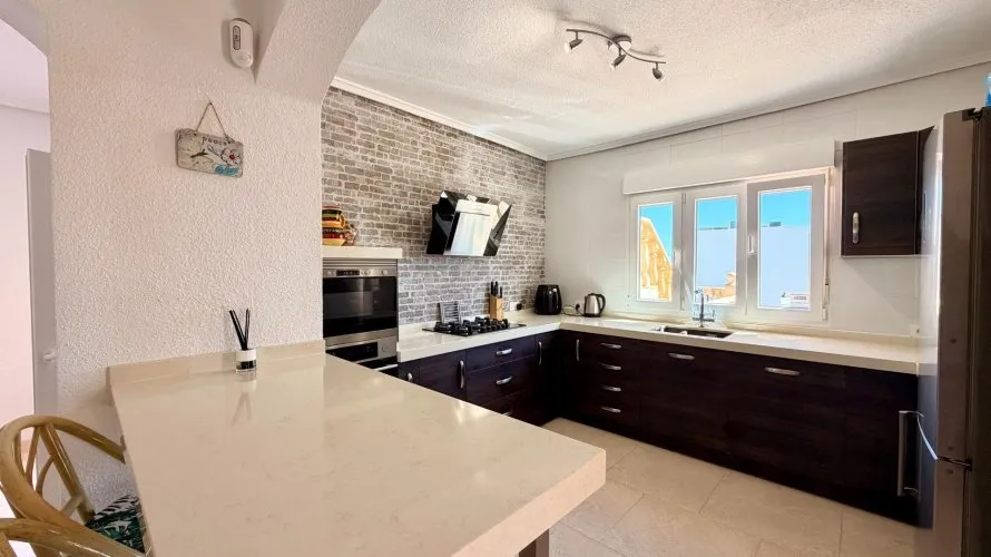Villa de 5 chambres à Ciudad Quesada, Espagne No. 1400 № 24