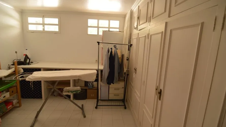 Villa de 4 chambres à Torrevieja, Espagne No. 931 № 12