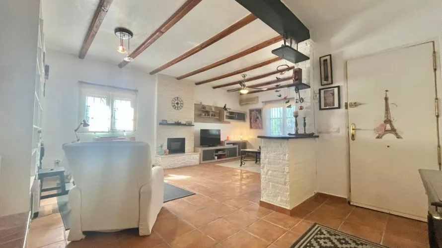 Villa de 3 chambres à Torrevieja, Spain No. 1266 № 25