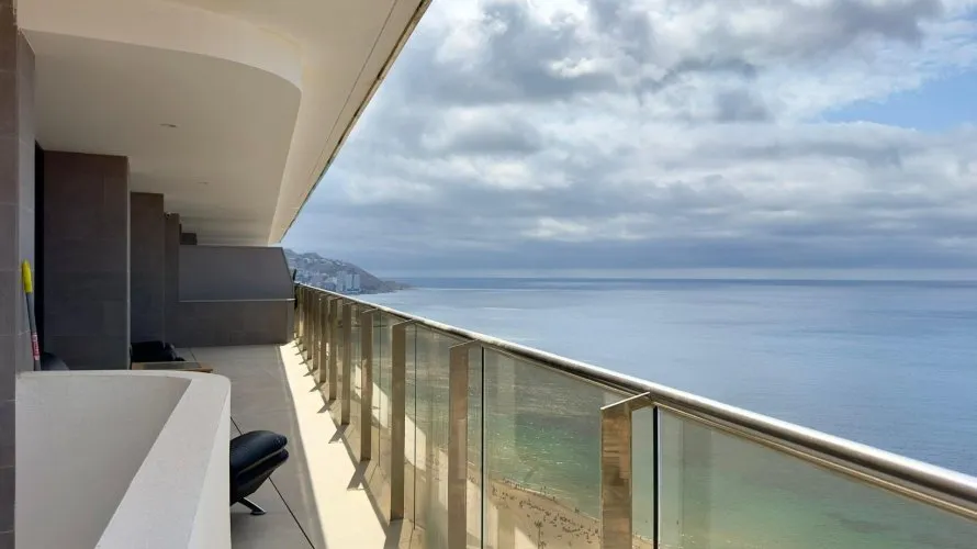 Penthouse de 3 chambres à Benidorm, Espagne No. 1169 № 1