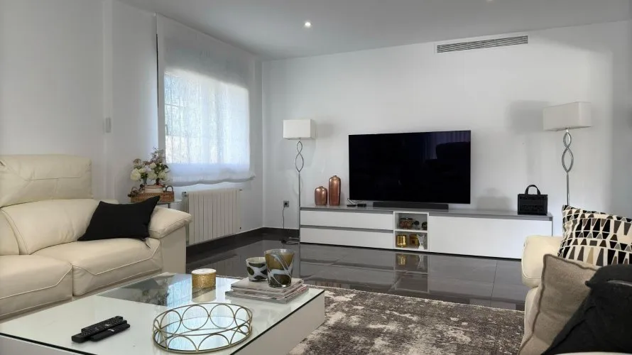 Villa de 5 chambres à San Juan, Espagne No. 1226 № 24