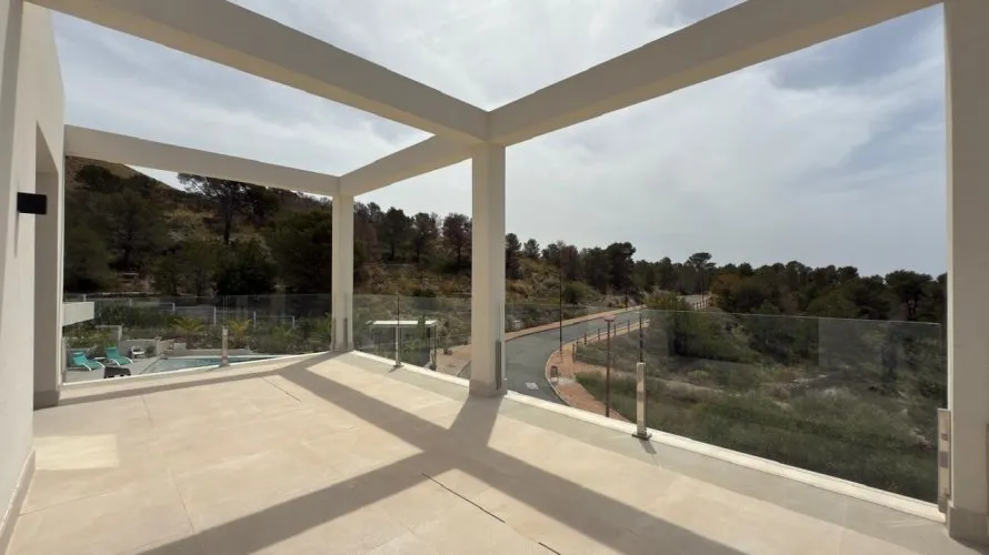 Villa de 7 chambres à Finestrat, Espagne No. 936 № 5