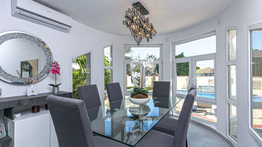 Villa de 344m² à Alicante, Spain No. 1393 № 12