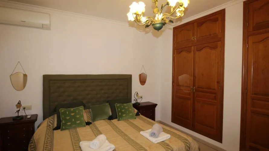 Villa de 5 chambres à Calpe, Spain No. 1007 № 16