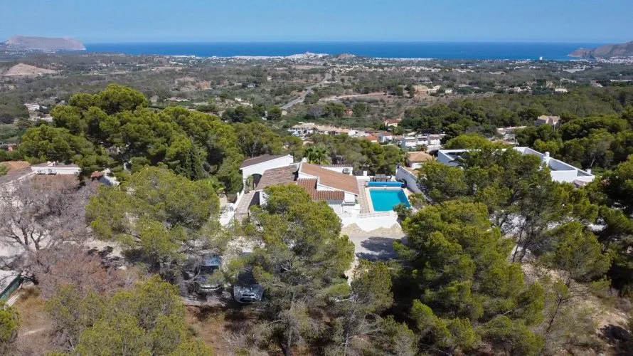 Villa de 3 chambres à La Nucia, Espagne No. 1526 № 26