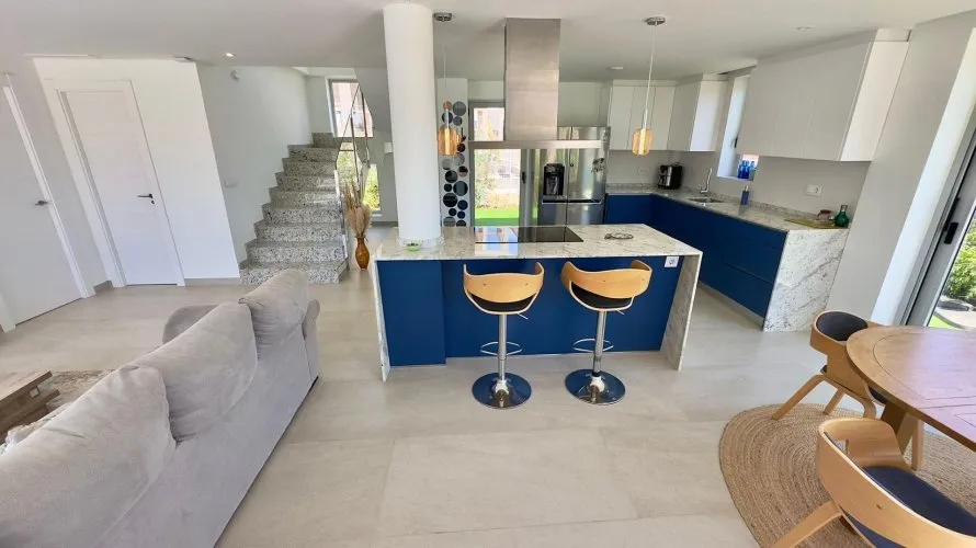Villa de 3 chambres à Finestrat, Espagne No. 1173 № 21