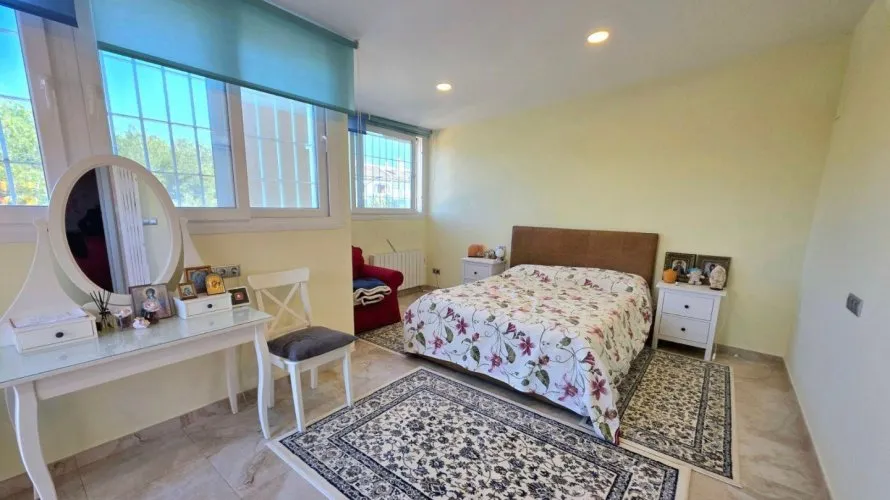 House de 5 chambres à Dehesa De Campoamor, Espagne No. 938 № 15