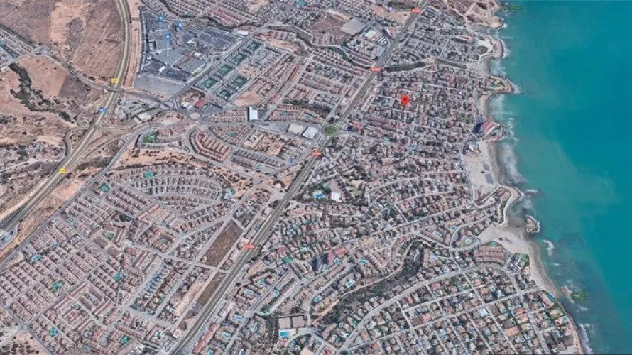 Villa de 4 chambres à La Zenia, Espagne No. 987 № 9