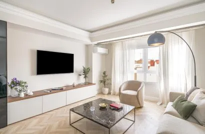 Apartment de 2 chambres à Madrid, Spain No. 1234