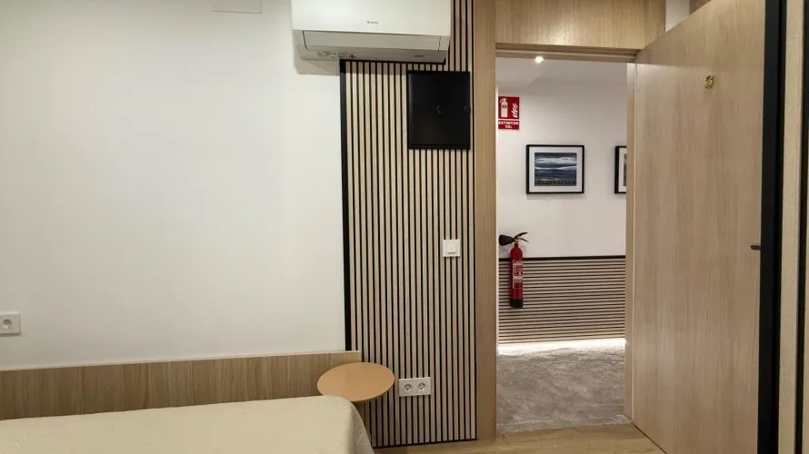 Hotel de 3 chambres à Alicante, Espagne No. 1490 № 6