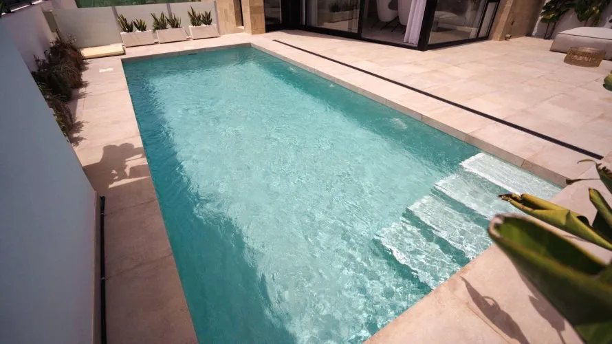 Villa de 3 chambres à La Florida, Espagne No. 1162 № 1