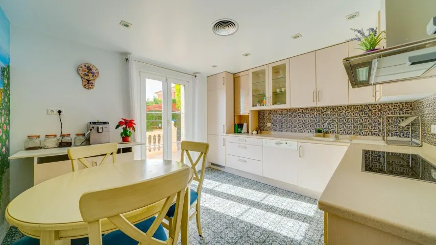 Villa de 4 chambres à Finestrat, Spain No. 966 № 14