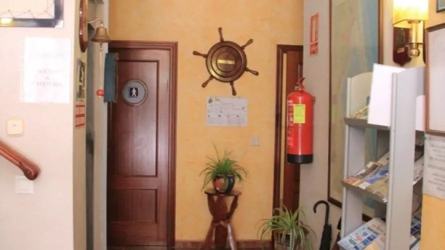 Hotel de 16 chambres à Santiago de la Ribera, Espagne No. 1189 № 12
