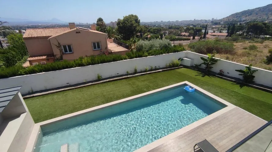 Villa de 5 chambres à Alicante, Espagne No. 1599 № 25
